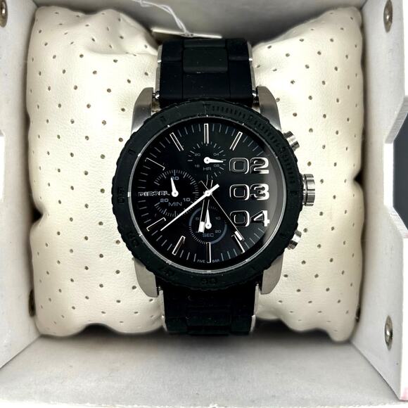 Diesel DZ5320 Franchise Chronograph Black Silicone Stainless Steel Women\'s Watch main image 15